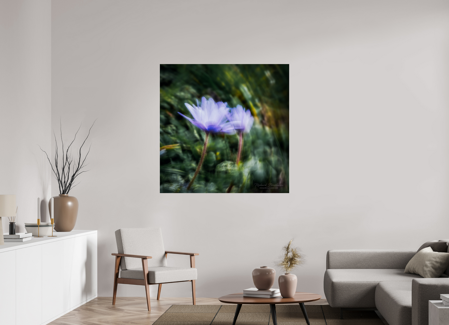 120 x 120 cm, Tirage couleur sur support solide en aluminium, recouvert d’une protection transparente (plexiglas). Le vent nous anime