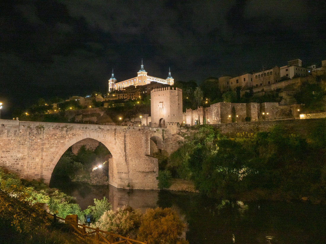Un photographe en voyage - Espagne - C'est beau une ville la nuit...