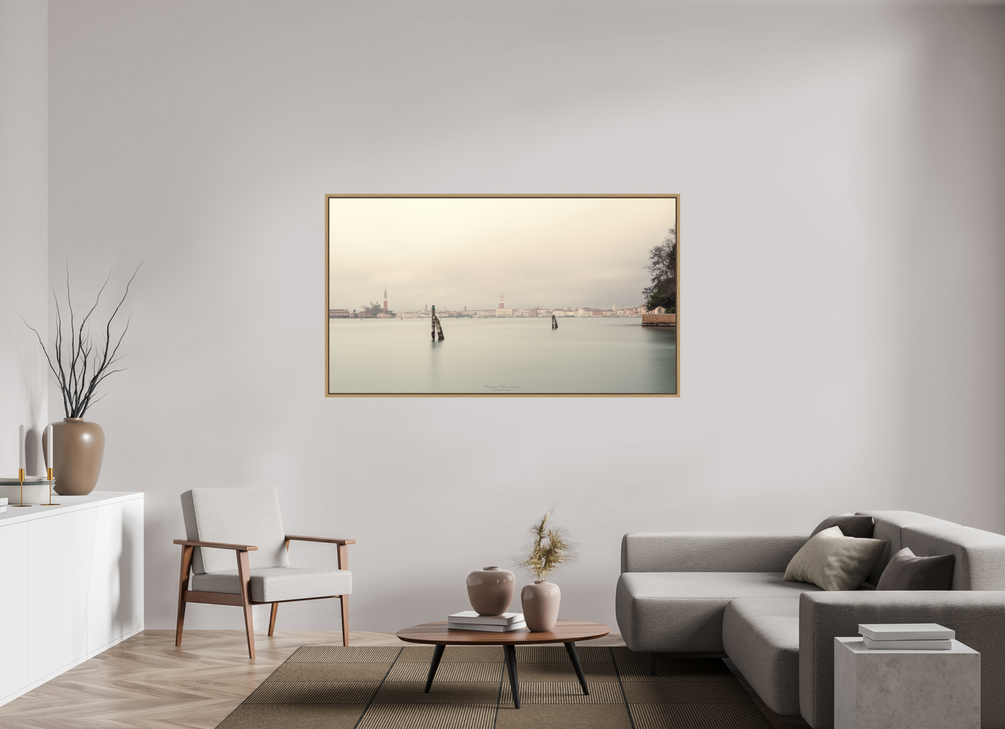 176 x 99 cm, Impression sur support rigide (Forex) avec cadre élégant type “caisse américaine” Venise voilée de brume au lever du jour