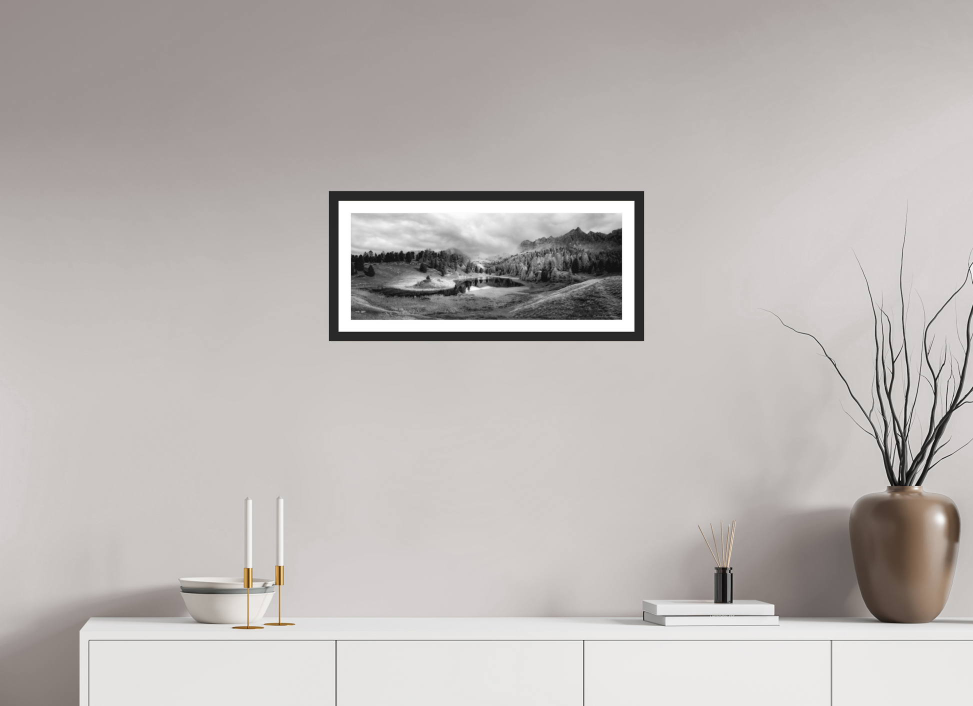 62,1 x 25 cm, 4- Tirage noir et blanc papier baryté + p.p + cadre Mountains #1 - Montagnes #1