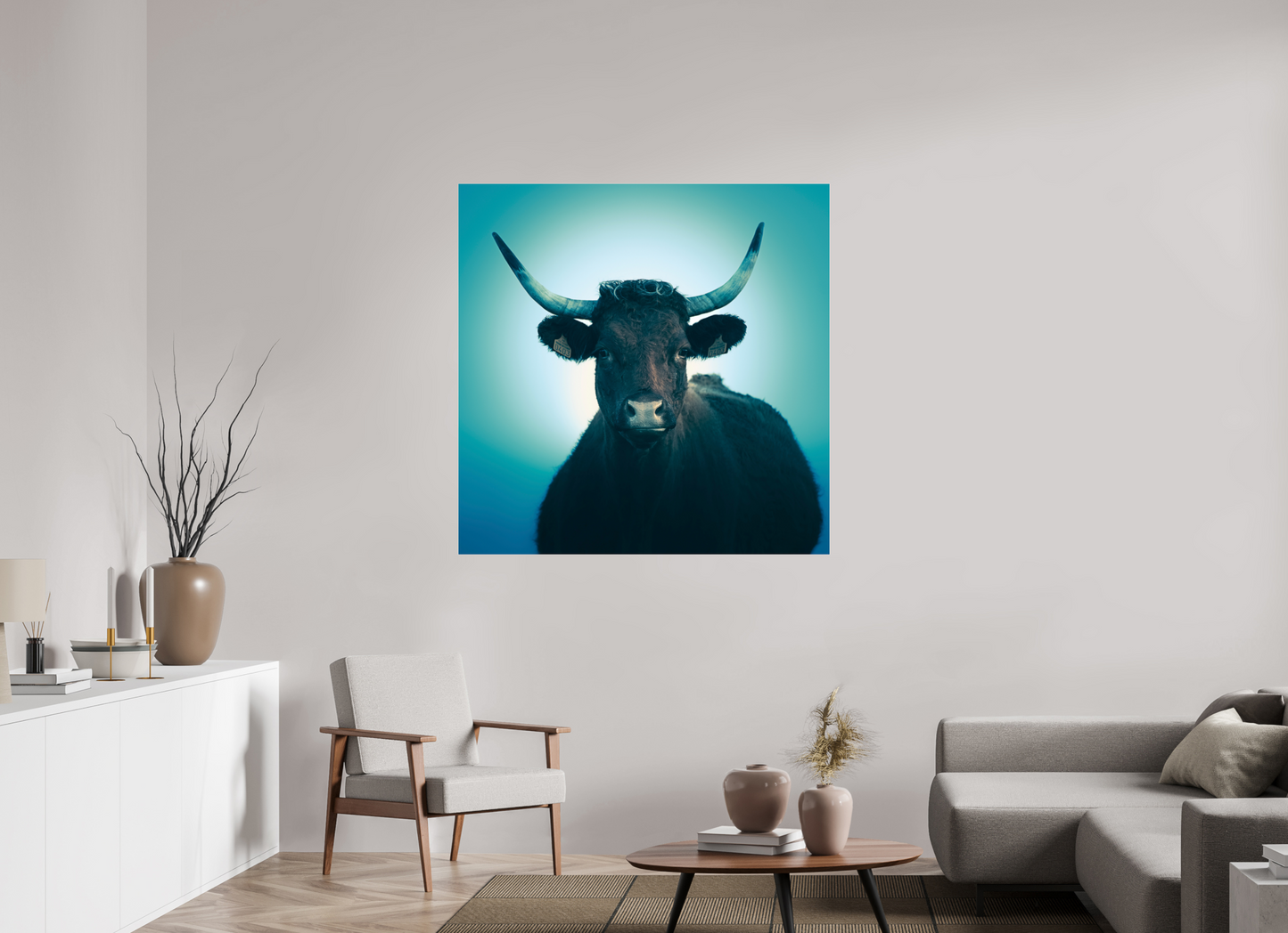 120 x 120 cm, Tirage couleur sur support solide en aluminium, recouvert d’une protection transparente (plexiglas). Vache Salers - Cantal - Auvergne - France