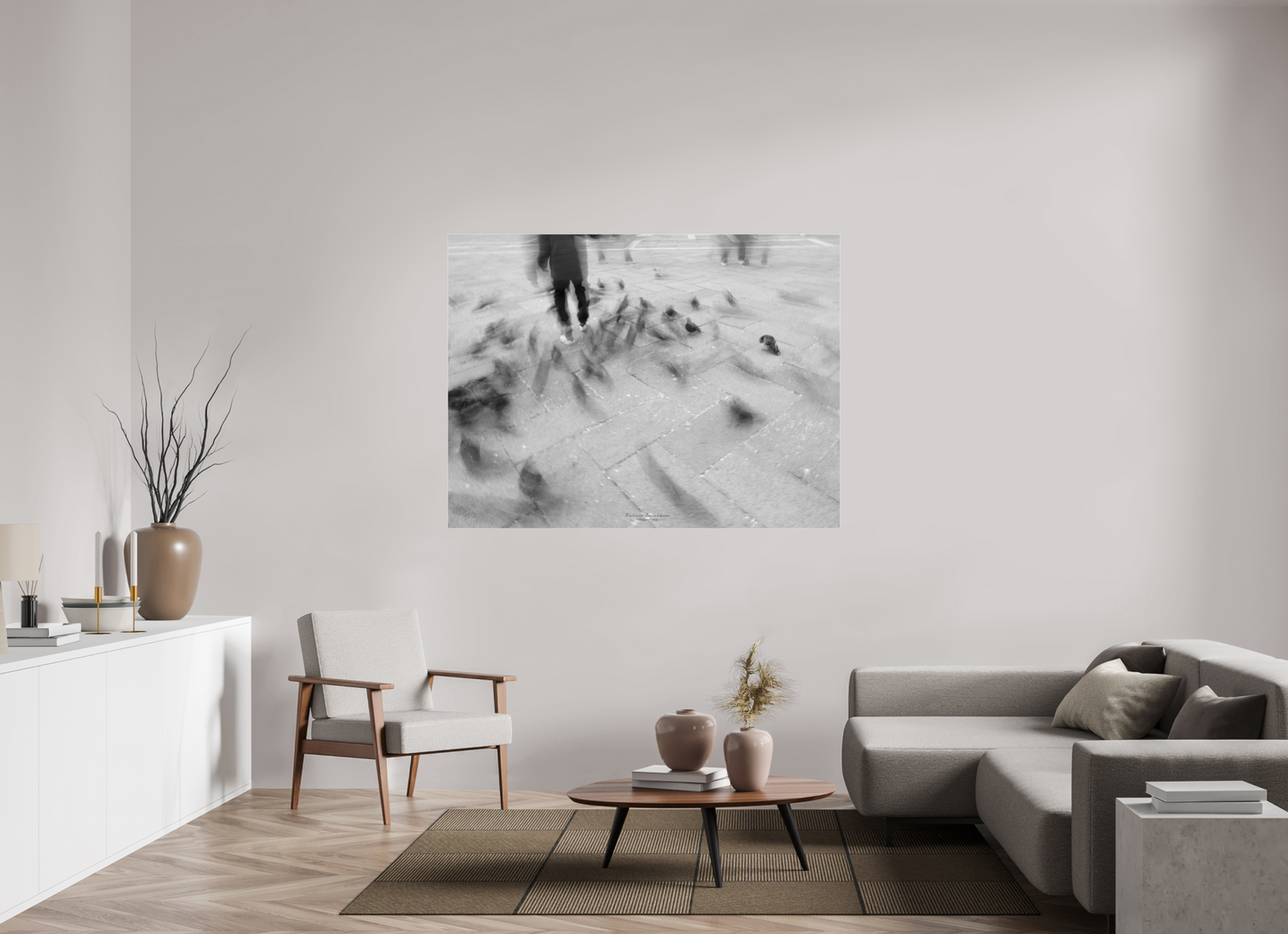 160 x 120 cm, Tirage noir et blanc sur plaque alu, avec une protection en plexiglass (durabilité-profondeur) Les pigeons de la place St Marc – Photographie en noir et blanc
