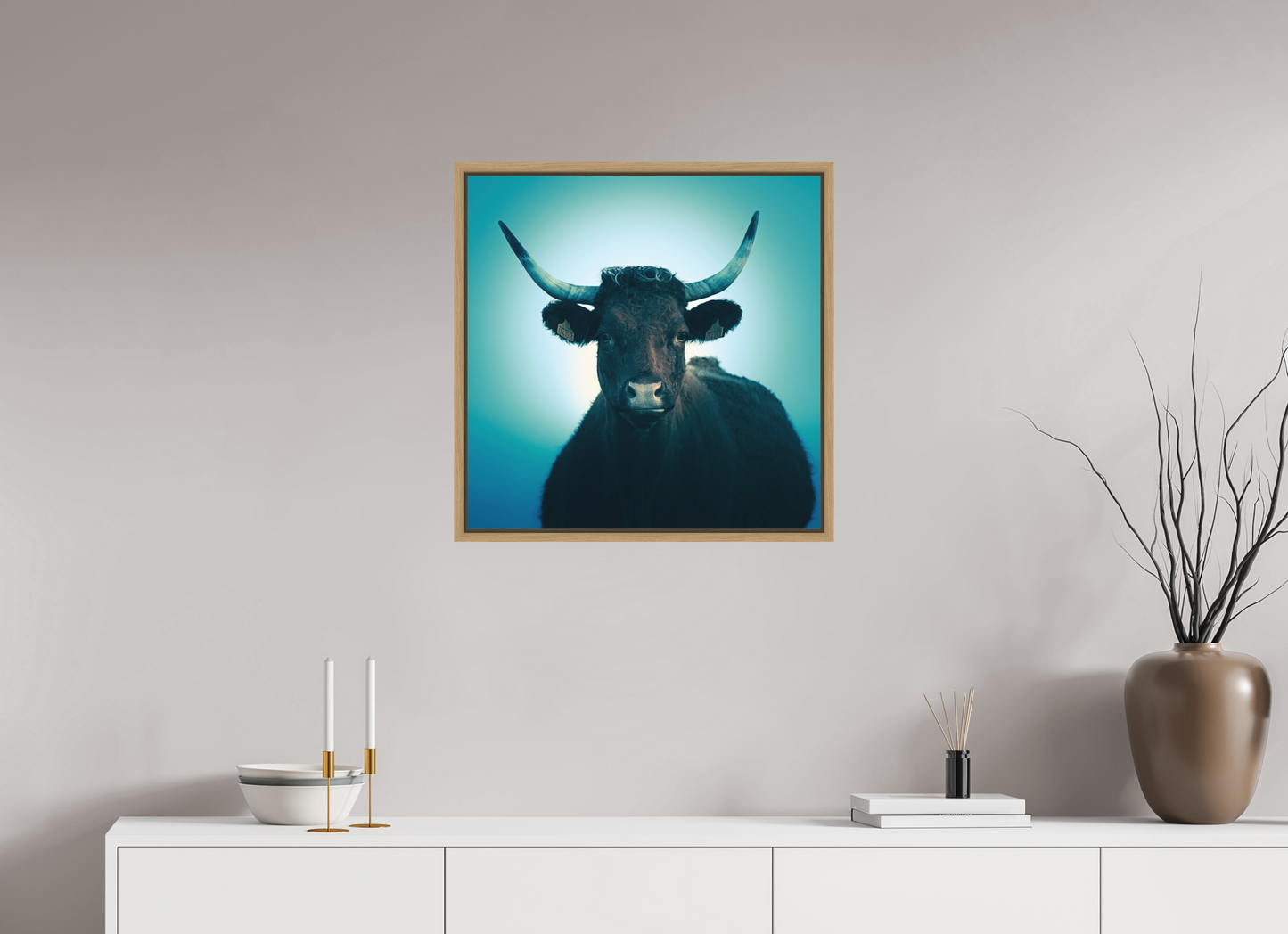 60 x 60 cm, Impression sur support rigide (Forex) avec cadre élégant type “caisse américaine” Vache Salers - Cantal - Auvergne - France