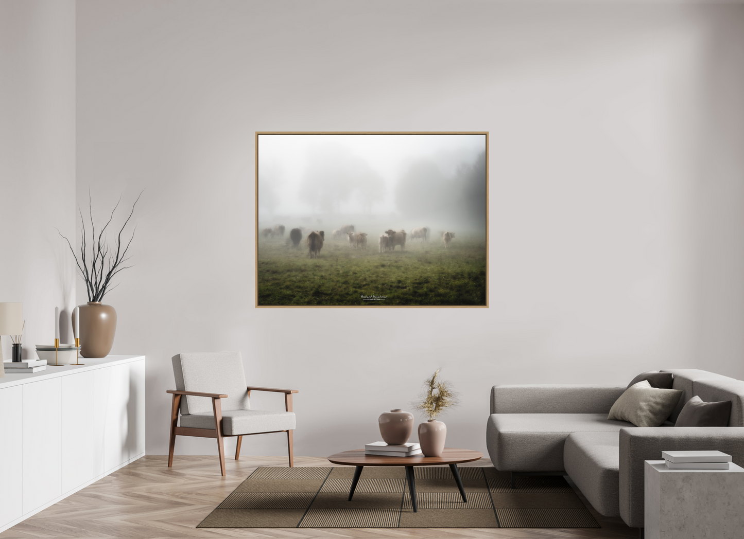 160 x 120 cm, Impression sur support rigide (Forex) avec cadre élégant type “caisse américaine” Brume Matinale et Troupeau Paisible | Tirage Photo Fine Art