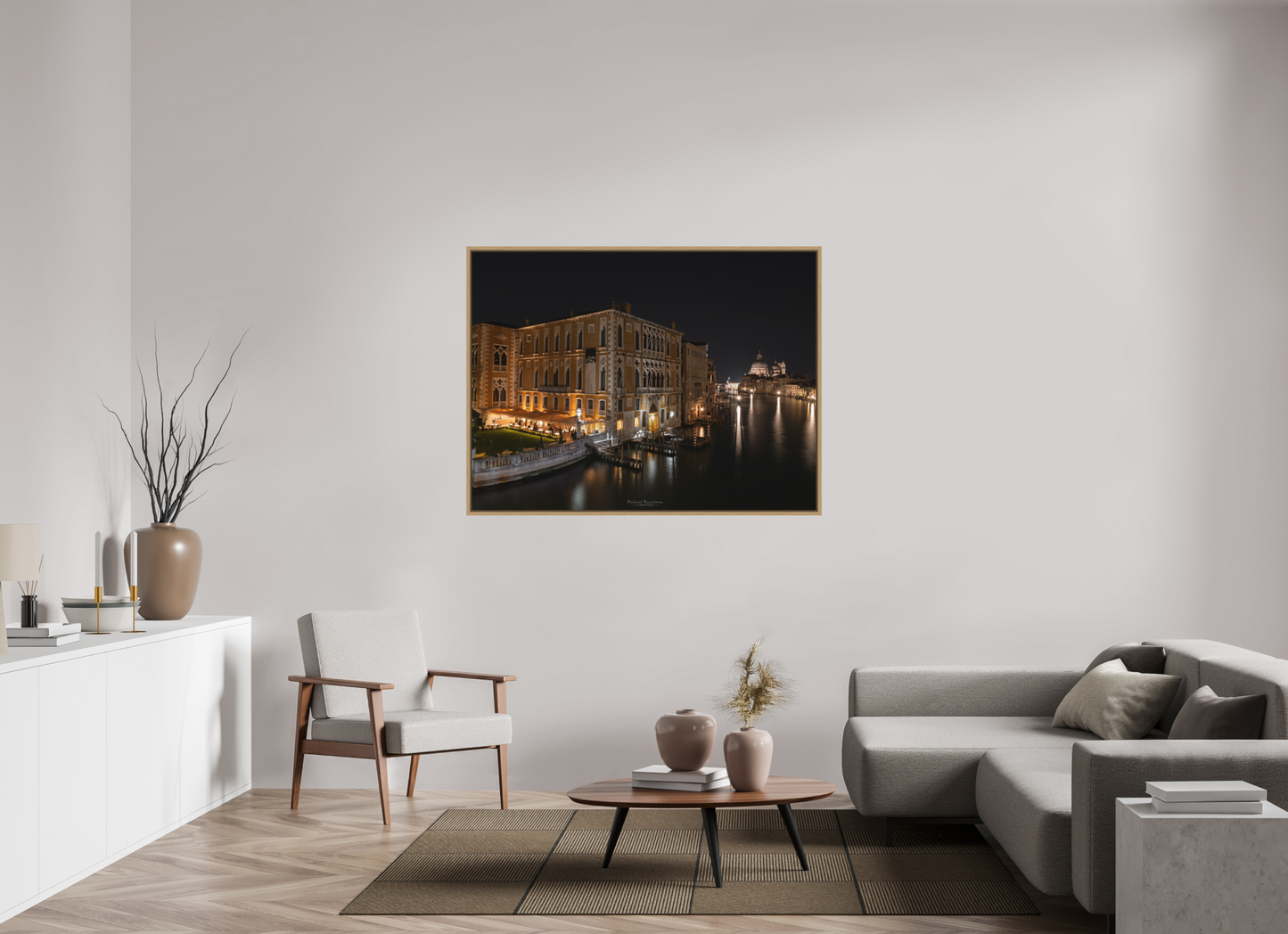 140 x 105 cm, Impression sur support rigide (Forex) avec cadre élégant type “caisse américaine” Palazzo Cavalli‑Franchetti au crépuscule