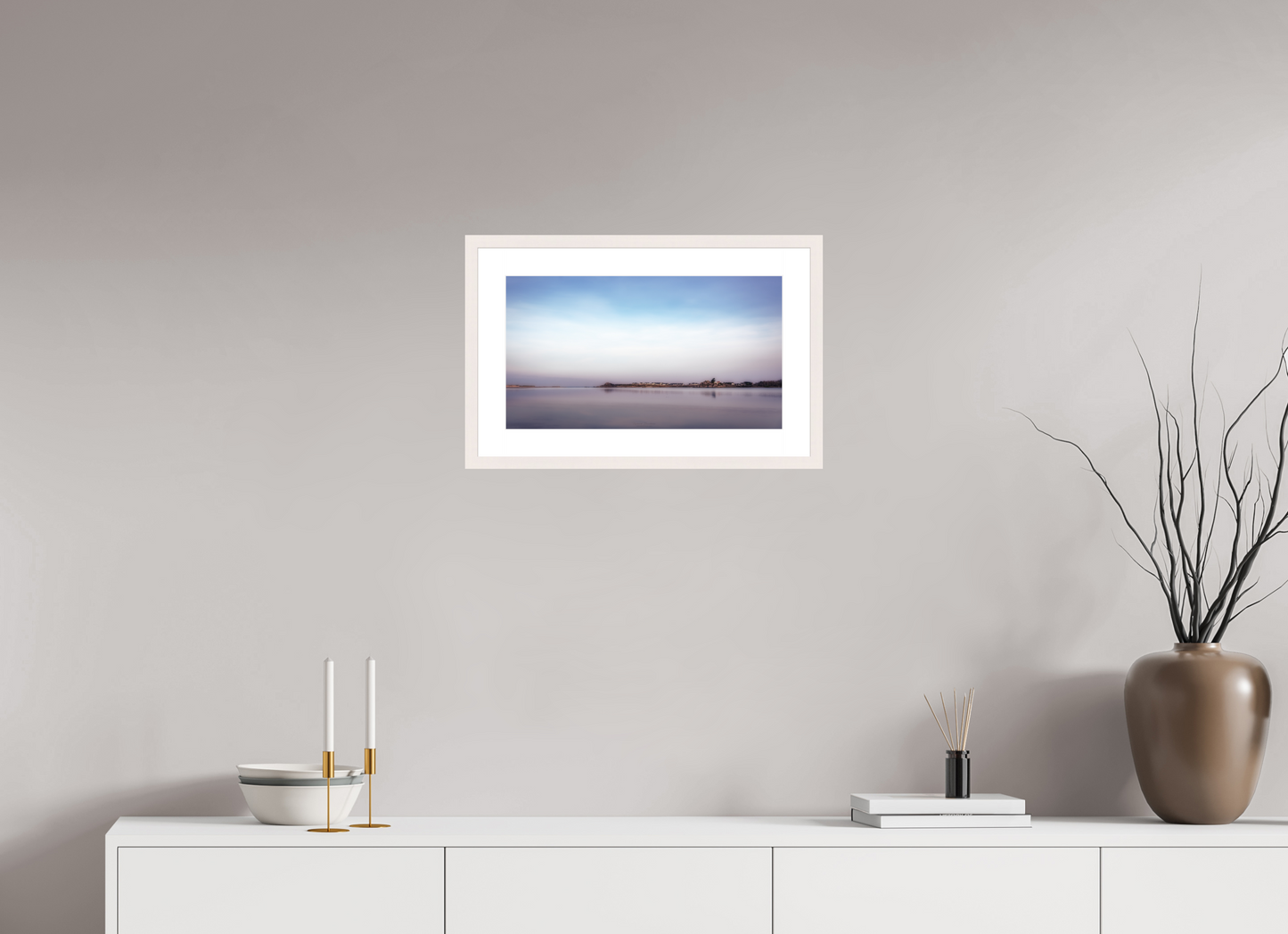 48 x 27 cm, Tirage Fine Art 30×40 cm — Passe-partout — Cadre Aube pastel sur le littoral breton