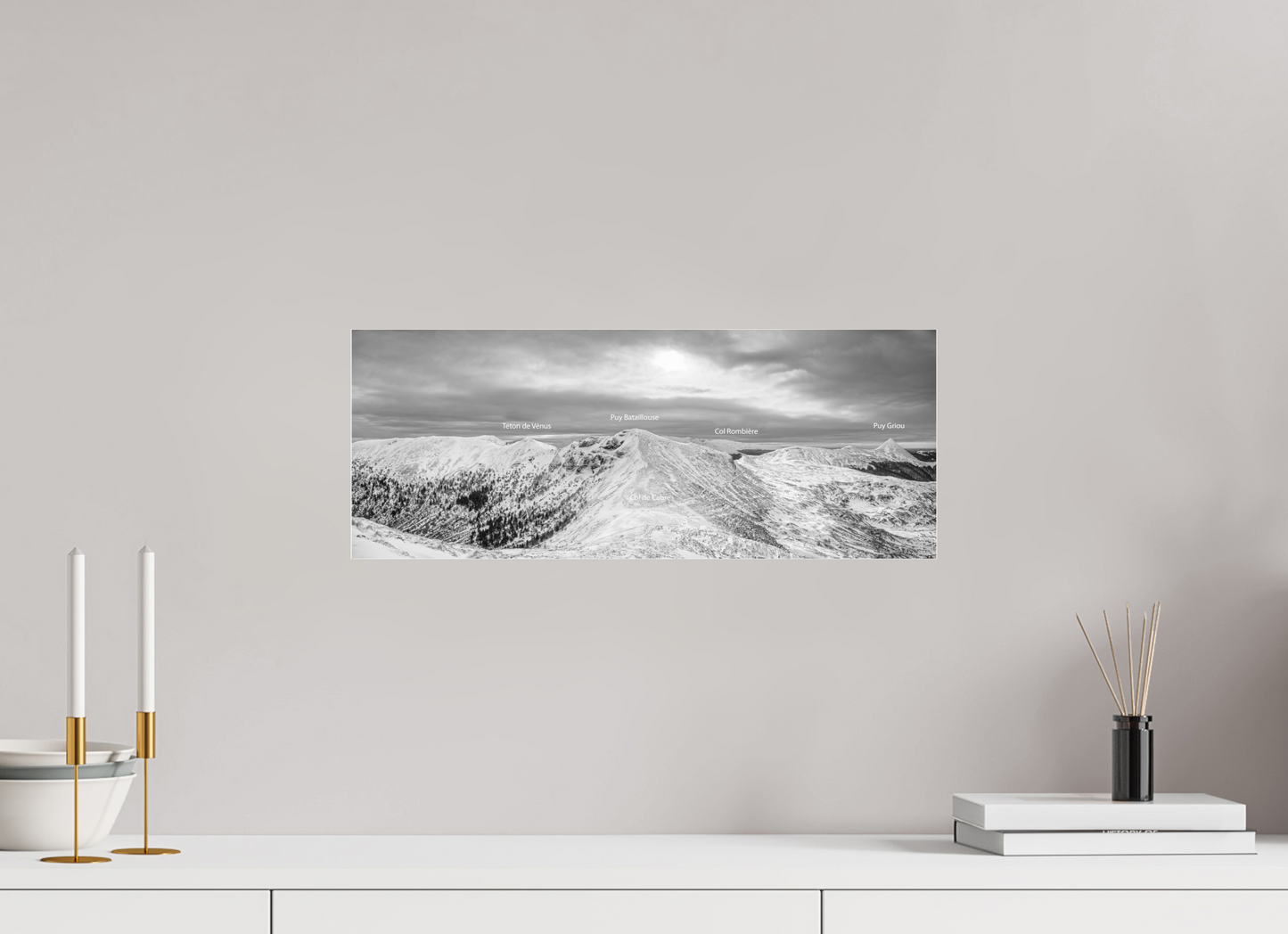 51 x 20 cm, 8- Tirage noir et blanc collé sur Alu Dibond + plexiglass + système de fixation Mountains #3 - Hiver #3