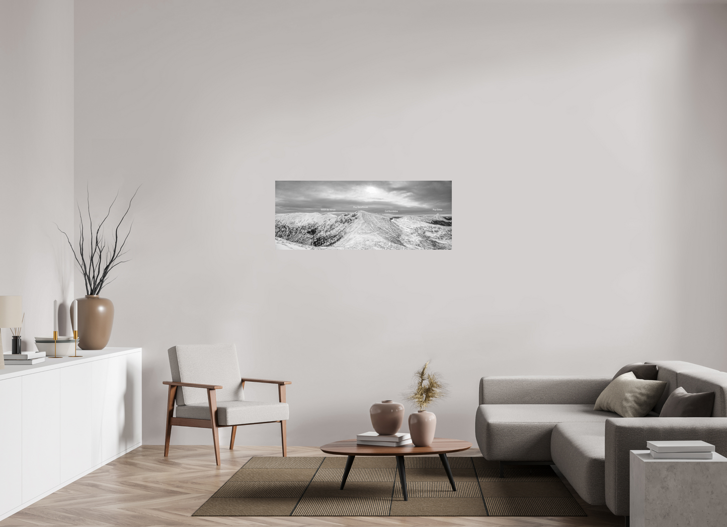 127,6 x 50 cm, Tirage noir et blanc sur plaque alu, avec une protection en plexiglass (durabilité-profondeur) Massif cantalien