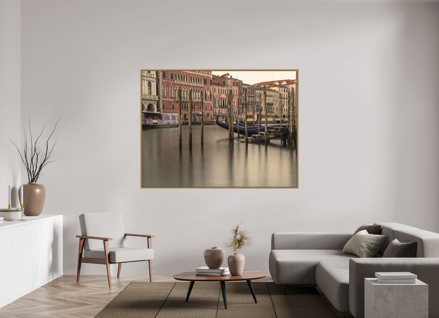 180 x 135 cm, Impression sur support rigide (Forex) avec cadre élégant type “caisse américaine” Lumière douce sur les gondoles du Grand Canal