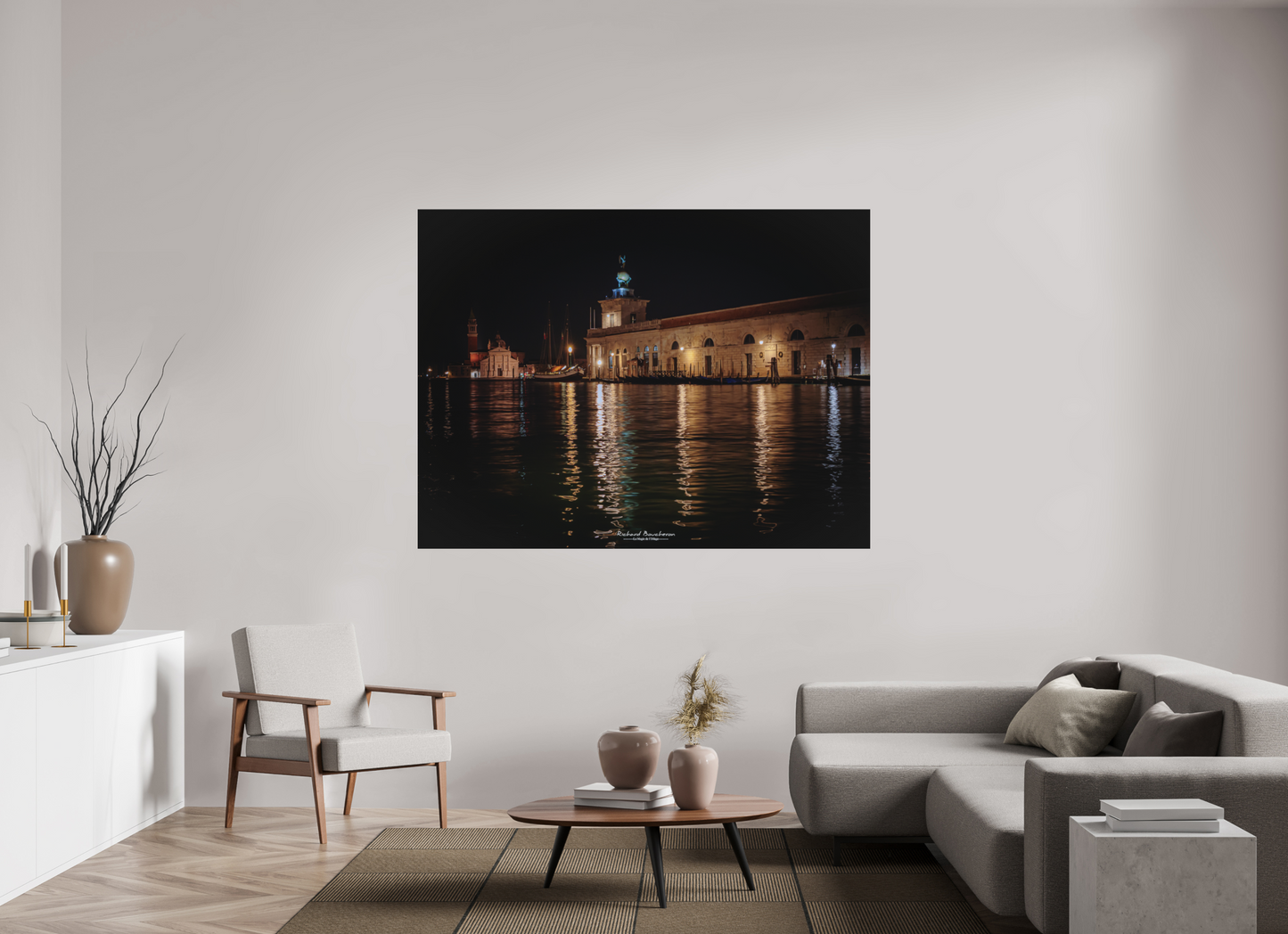 180 x 135 cm, Impression directe couleur ou noir et blanc sur plaque d'aluminium (Solidité-Durabilité) Venise de nuit – Punta della Dogana illuminée